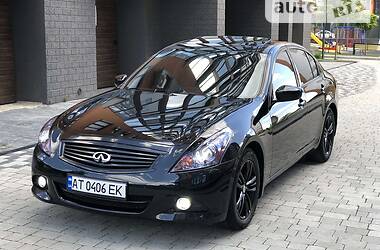 Седан Infiniti G37 2013 в Ивано-Франковске