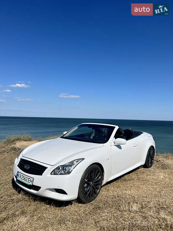 Infiniti G37 2009