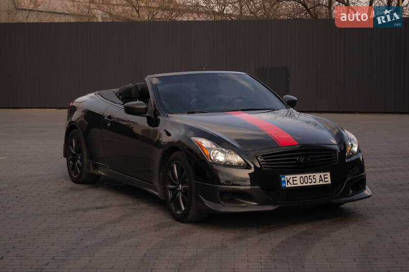 Кабріолет Infiniti G37 2013 в Кам'янському