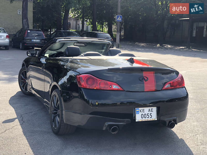 Кабріолет Infiniti G37 2013 в Кам'янському