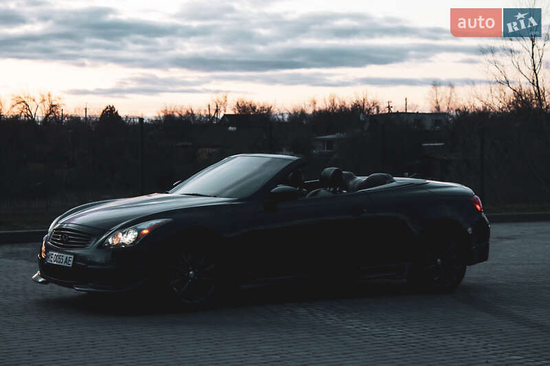 Кабріолет Infiniti G37 2013 в Кам'янському