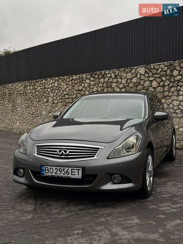 Седан Infiniti G37 2013 в Тернополе