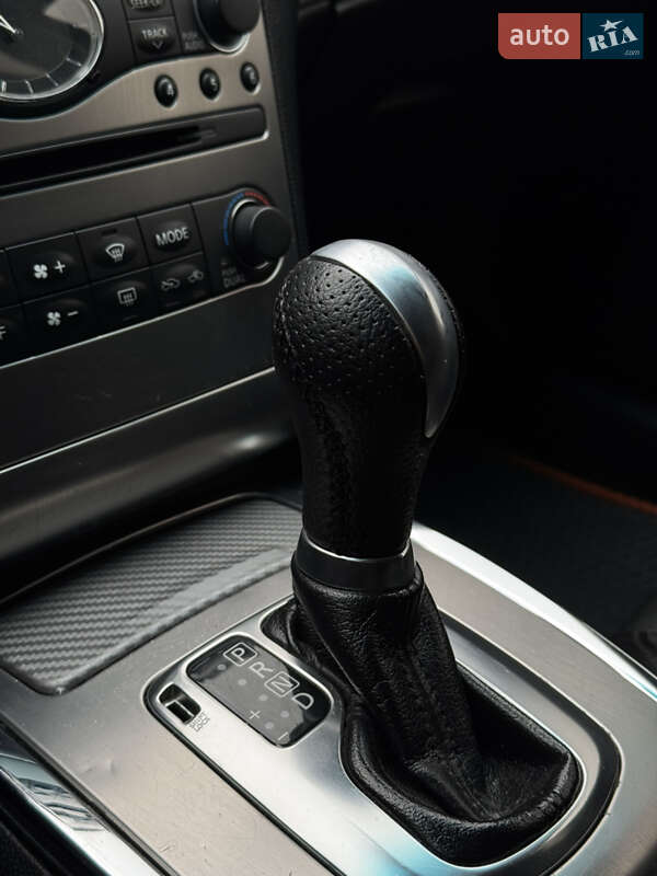 Седан Infiniti G37 2013 в Тернополе