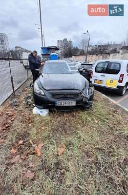 Кабріолет Infiniti G37 2011 в Києві