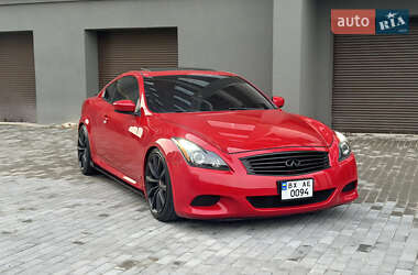 Купе Infiniti G37 2008 в Хмельницькому