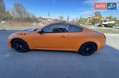 Купе Infiniti G37 2007 в 