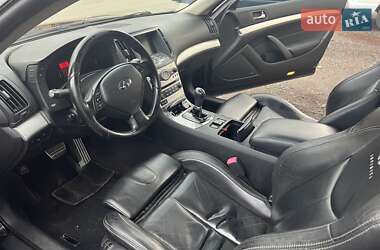 Купе Infiniti G37 2008 в 