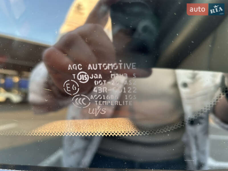 Купе Infiniti G37 2007 в Києві