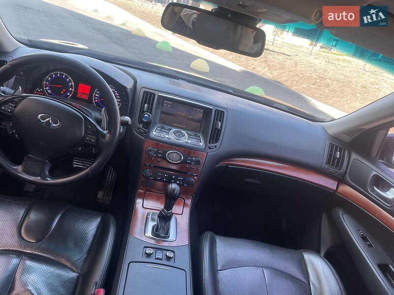 Седан Infiniti G37 2008 в Тростянце фото 19 Седан Infiniti G37 2008 в Тростянце