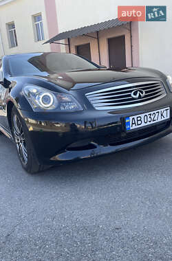 Седан Infiniti G37 2008 в Тростянце