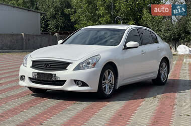 Седан Infiniti G37 2013 в Белой Церкви