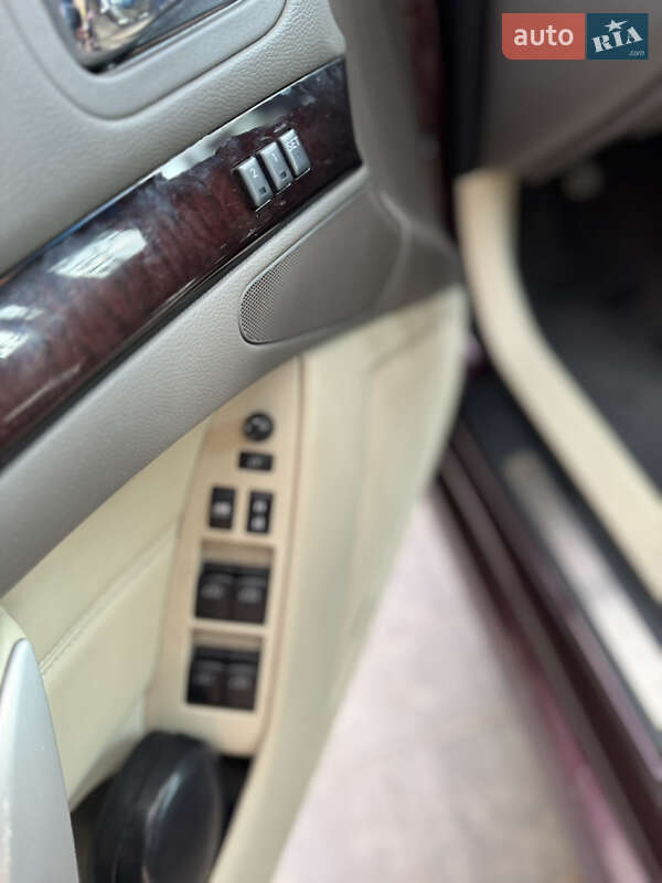 Кабриолет Infiniti G37 2010 в Киеве