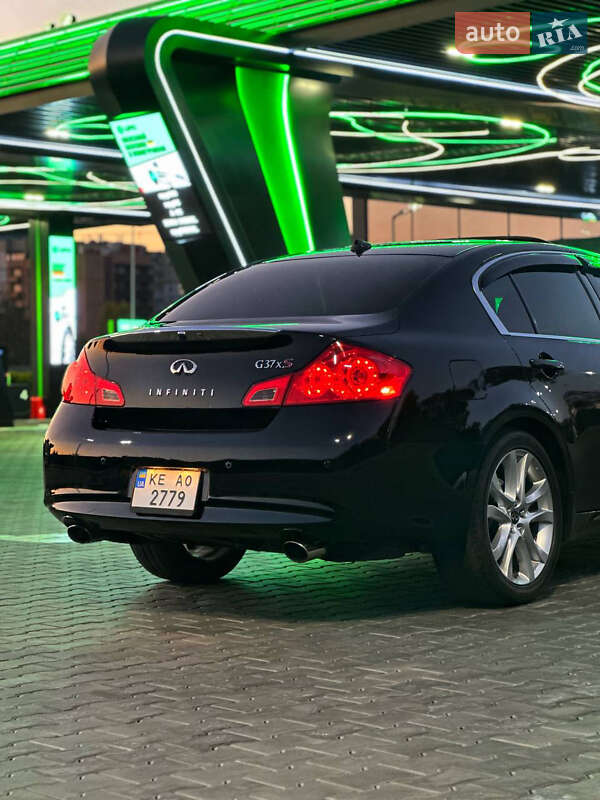 Седан Infiniti G37 2012 в Львове фото 10 Седан Infiniti G37 2012 в Львове