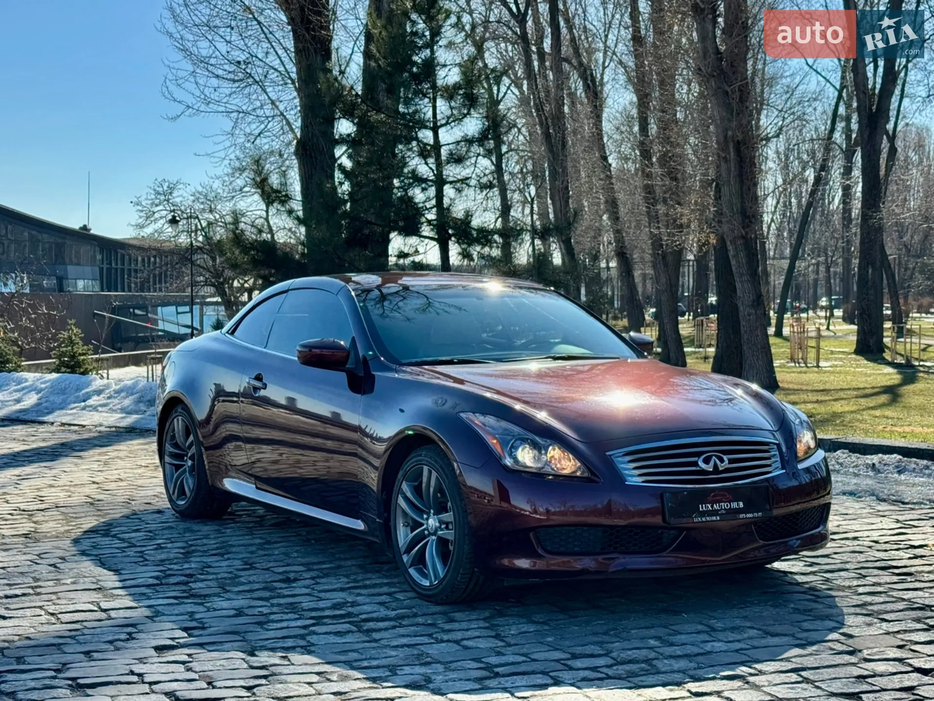 2010 Infiniti G - мініатюра 3