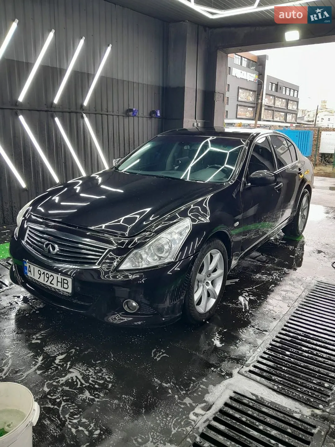 2011 Infiniti G - мініатюра 4