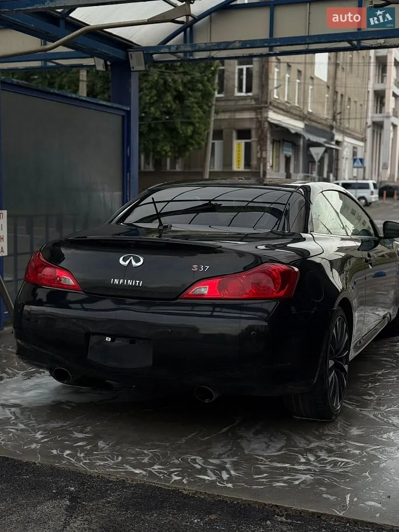 2011 Infiniti G - мініатюра 4