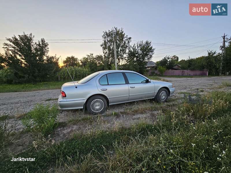 Седан Infiniti I30 1998 в Балті