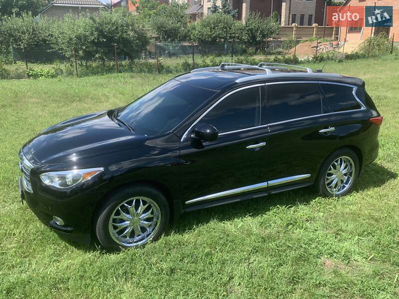 Внедорожник / Кроссовер Infiniti JX35 2013 в 