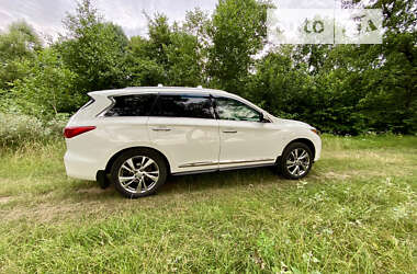 Внедорожник / Кроссовер Infiniti JX35 2012 в Сваляве