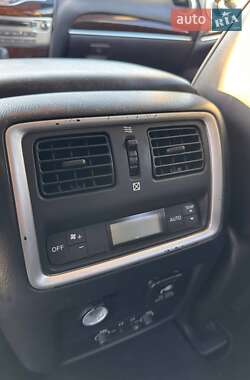 Внедорожник / Кроссовер Infiniti JX35 2012 в 
