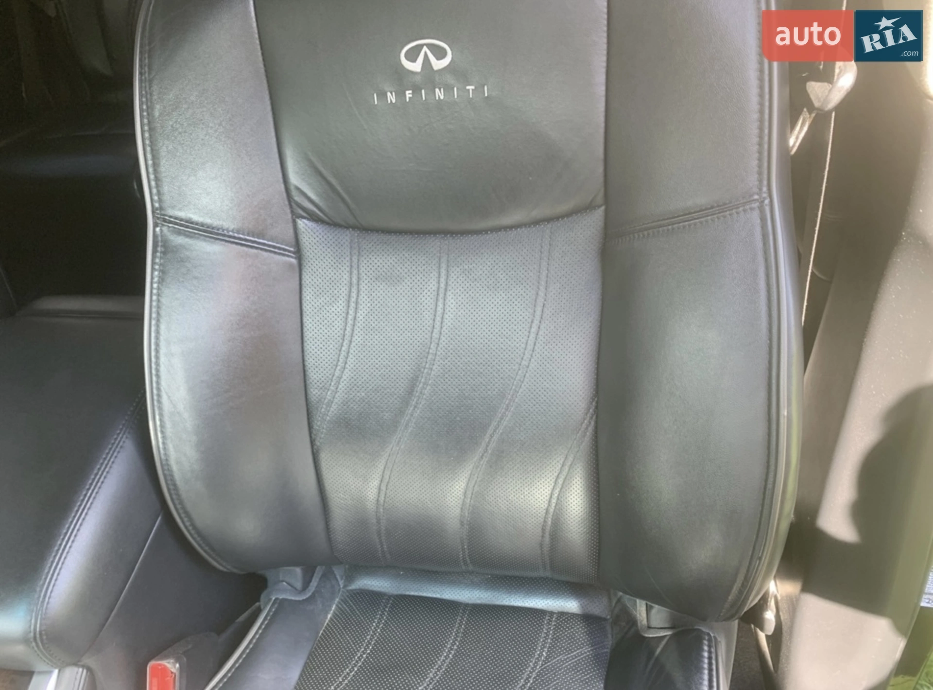 2013 Infiniti JX - мініатюра 16