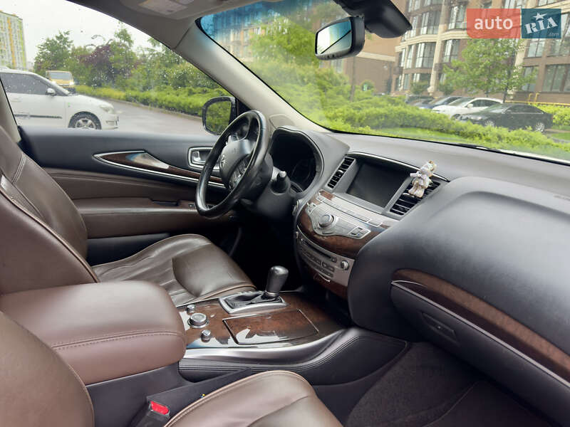 Позашляховик / Кросовер Infiniti JX35 2013 в Києві