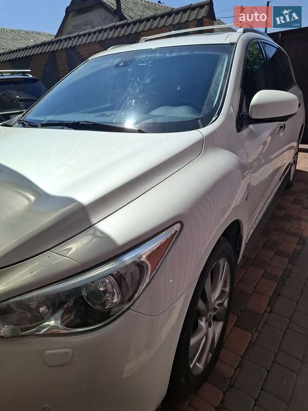 Внедорожник / Кроссовер Infiniti JX35 2013 в Белой Церкви