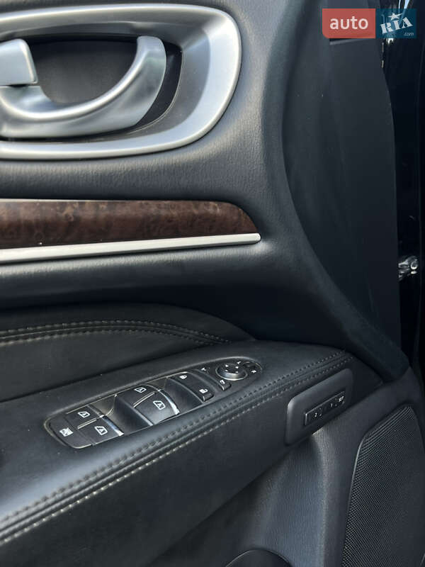 Внедорожник / Кроссовер Infiniti JX35 2012 в Виннице