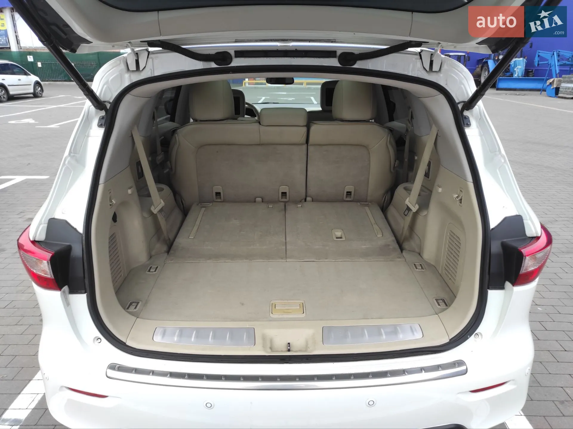 2012 Infiniti JX - мініатюра 18
