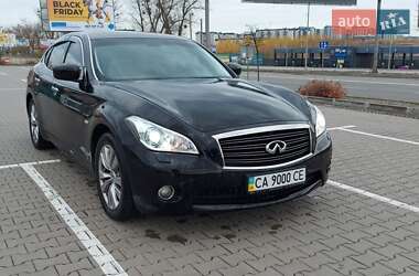 Седан Infiniti M25 2012 в Киеве