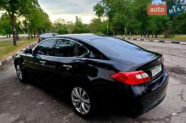 Седан Infiniti M25 2012 в Запоріжжі