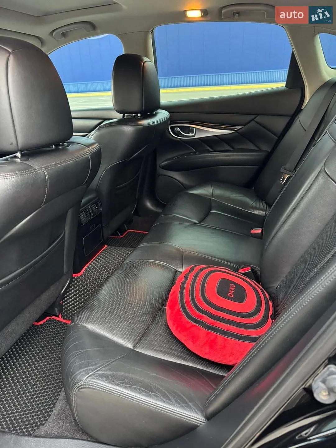 2013 Infiniti M - мініатюра 7