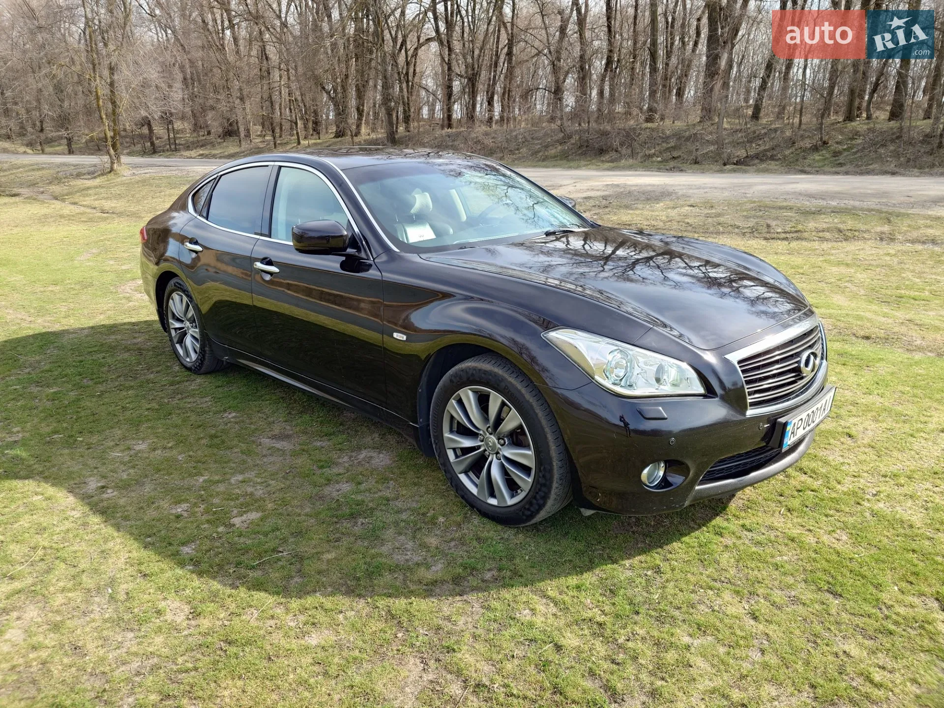 2011 Infiniti M - мініатюра 9