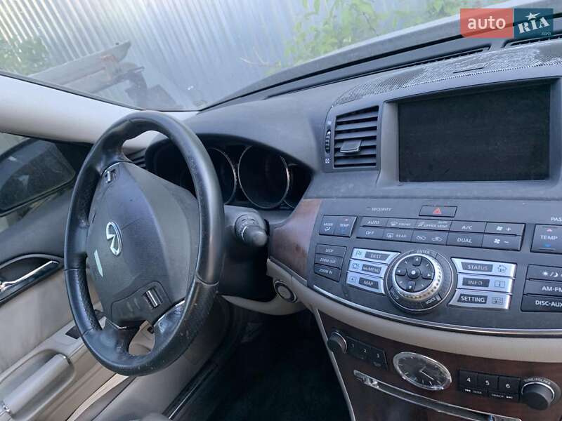Седан Infiniti M35 2008 в Тернополе