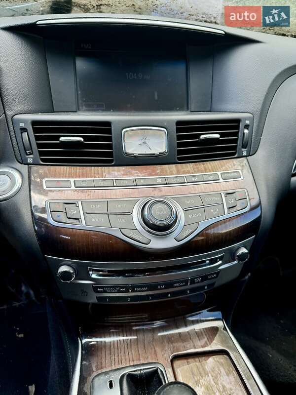 Седан Infiniti M35 2011 в Одессе