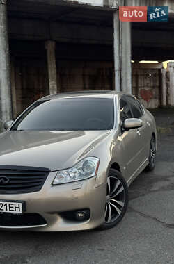 Седан Infiniti M35 2008 в Лубнах