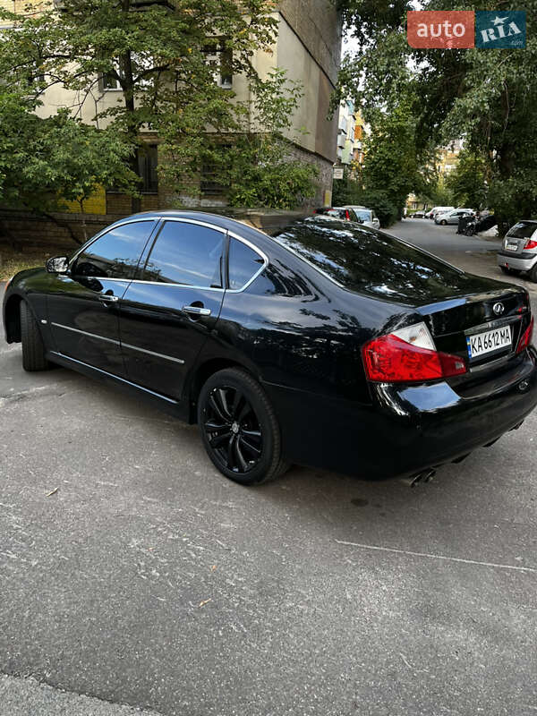 Infiniti M35 2008