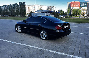 Седан Infiniti M35 2008 в 