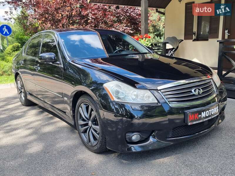 Infiniti M35 2008
