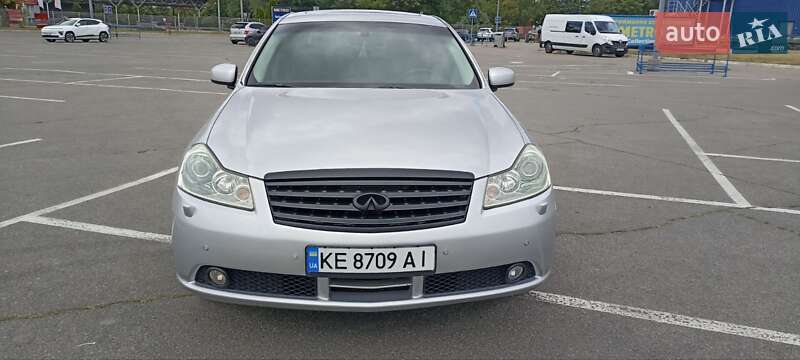 Infiniti M35 2007