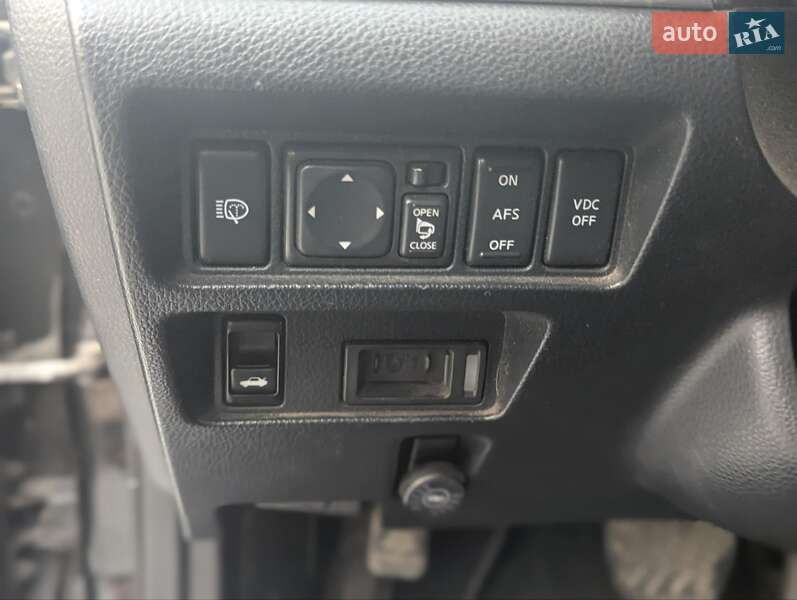 Седан Infiniti M35 2008 в Трускавці