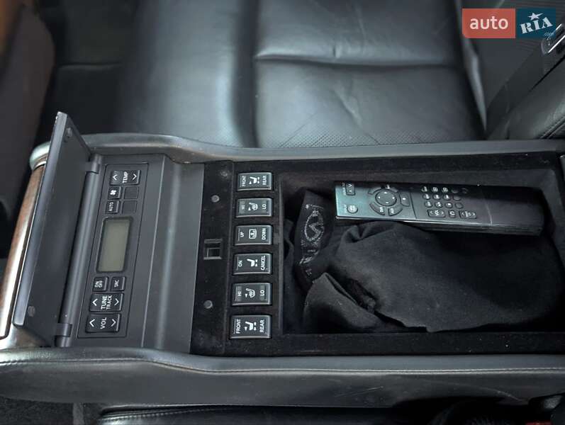 Седан Infiniti M35 2008 в Трускавці