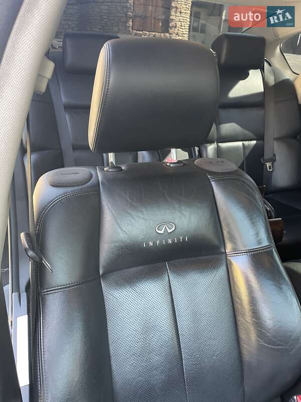 Седан Infiniti M35 2008 в Борисполі