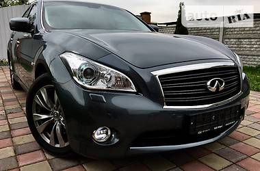 Седан Infiniti M37 2013 в 