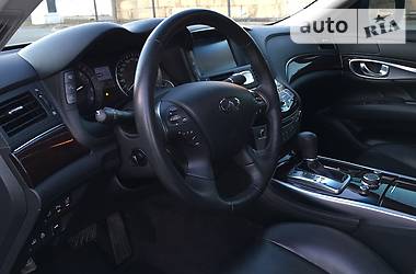 Седан Infiniti M37 2013 в 