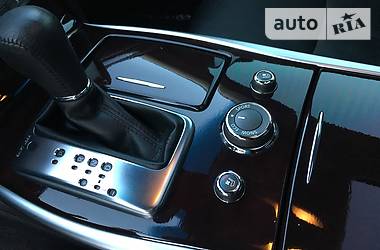 Седан Infiniti M37 2013 в 