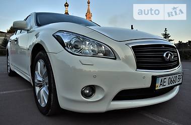 Седан Infiniti M37 2012 в Днепре