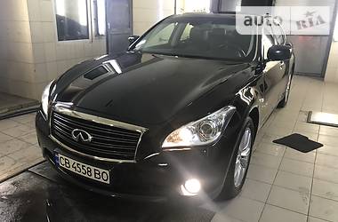 Седан Infiniti M37 2013 в 