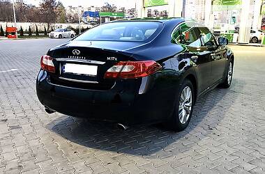 Седан Infiniti M37 2013 в 