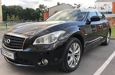 Седан Infiniti M37 2013 в 